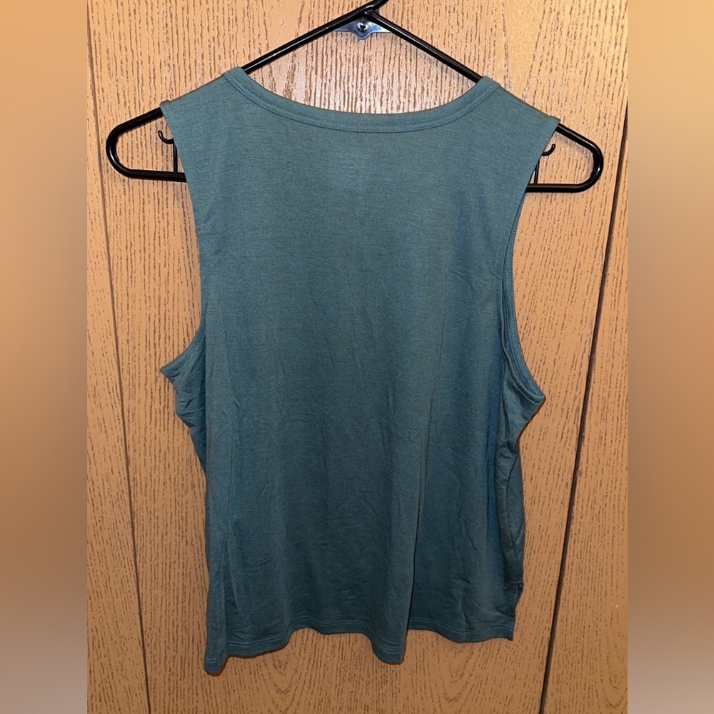 Active Tank Top - Picture 3 of 3